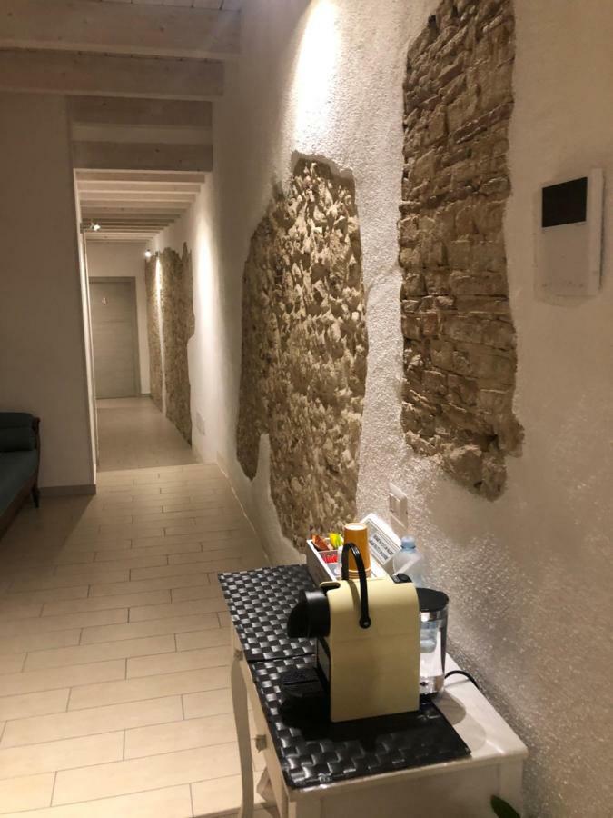 卡利亚里Al Corso住宿加早餐旅馆 外观 照片